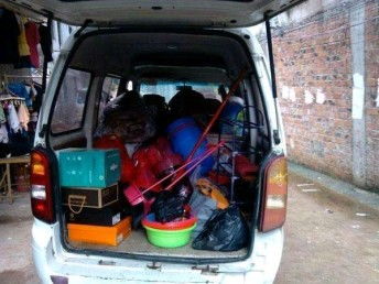 鄭州市專業(yè)搬家公司電話指南 如何選擇正規(guī)的裝卸搬運(yùn)服務(wù)